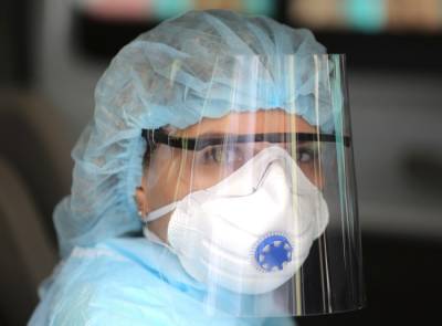 Более 1,2 тыс. случаев коронавируса выявлено за сутки в Поволжье