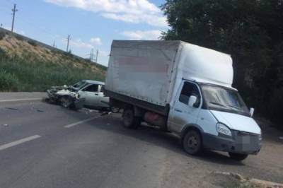 Три человека погибли и один пострадал в ДТП с грузовой «Газелью» в Ингушетии