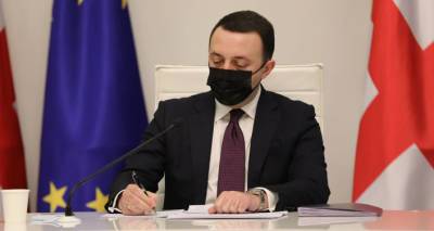 Премьер-министр Грузии приступил к работе, переболев коронавирусом