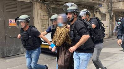 В Иерусалиме ортодокс переоделся в женское платье, чтобы сбежать от полиции