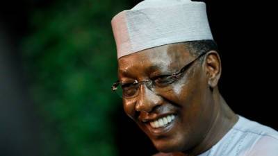 Переизбранный на шестой срок глава Чада умер на передовой