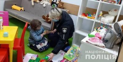 В Киеве на Академика Заболотного нашли трехлетнюю девочку с двумя наркоманами – фото, фото - ТЕЛЕГРАФ