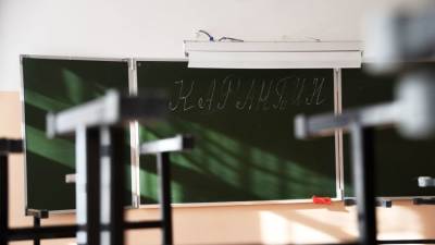 В школе на Кубани потолок упал на учеников: ведется следствие
