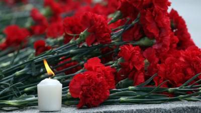 В Новочеркасске объявили траур по погибшим в аварии пятерым подросткам