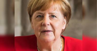 «Дипломатичне так»: Меркель відповіла, чи вважає Путіна «вбивцею»