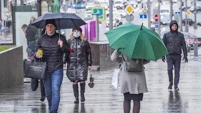 В Москве начался рекордный по количеству осадков дождь