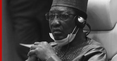 Президент Чада Деби умер от полученных на передовой ранений