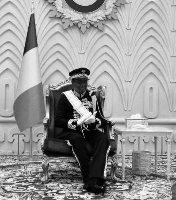 Во время столкновений с боевиками убит президент Чада