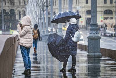 Жителей Подмосковья предупредили о сильном дожде со снегом