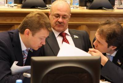 Депутат Марков войдет в руководство комитета Госдумы, который возглавляла Комарова