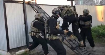 Видео задержания троих руководителей отделов полиции Калининградской области