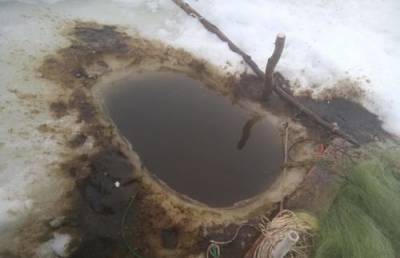 Ненецкие чиновники хотели скрыть разгерметизацию нефтяной скважины?