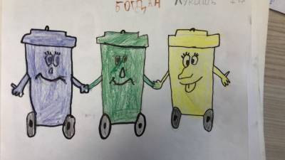 Школьники из Луги нарисовали инструкции для раздельного сбора отходов