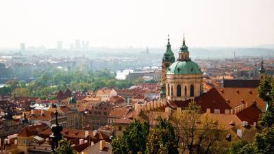 Чехия не исключила высылку всех российских дипломатов из страны
