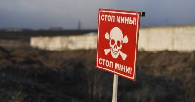 На Донбассе боевики сбросили на жилые дома запрещенные ПОМ-2