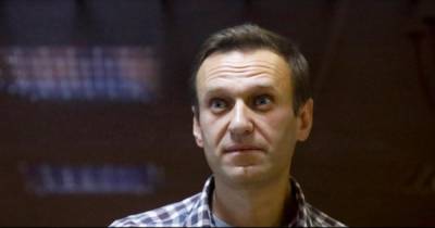 Сделали капельницу с глюкозой: Навальный находится в одиночной камере туберкулезной больницы