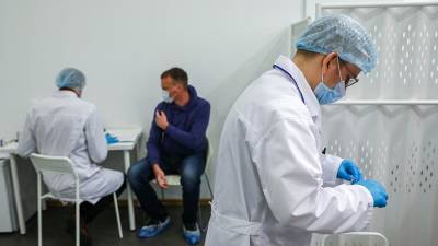 Гинцбург заявил о планах вакцинирования 70% граждан РФ к ноябрю