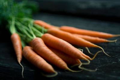 Морковь: польза, вред, калорийность и применение в кулинарии
