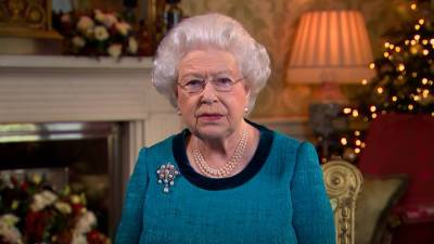 Видео из Сети. Интересные факты о королеве Елизавете II