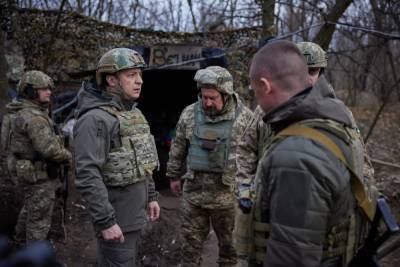 Зеленский заявил, что Украина не хочет войны, но готова к ней