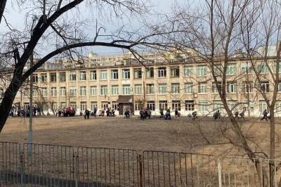 В Хабаровске снова эвакуируют школы