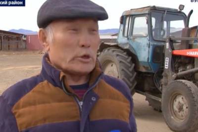 Пенсионер из Бурятии устроит автопробег до Москвы на тракторе «Беларусь»