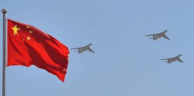 Китай провел военные учения по воздушным бомбардировкам Тайваня