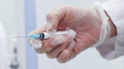 Гинцбург назвал количество привитых российской вакциной «Спутник V»