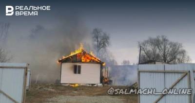 В казанском селе Богородское сгорел дом