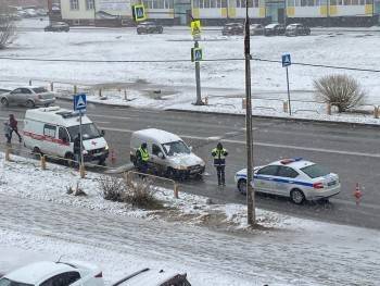В Череповце на ул. Городецкой только что сбили пешехода