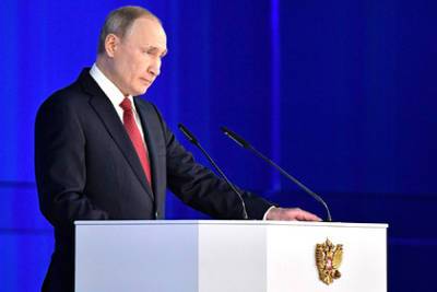 ОНФ предложил показать послание Путина на медиафасадах