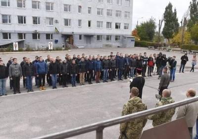 Украинских резервистов теперь могут призывать в армию без мобилизации