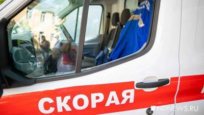 В Кузбассе мужчина умер у здания городской больницы