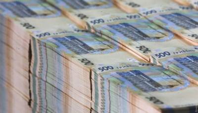 В Минфине оценили, сколько украинцев могут получить "карантинные" 8 тысяч гривен