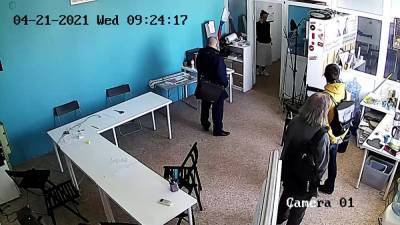 В штабе Навального в Екатеринбурге проходит обыск