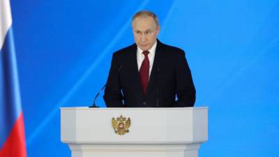 Путин поручил Правительству РФ расширить программы диспансеризации россиян