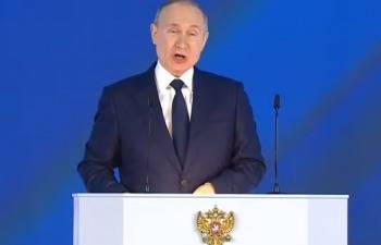 Путин поблагодарил россиян за труд во время пандемии