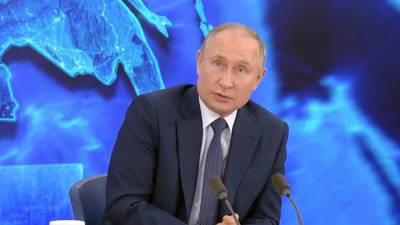 Путин призвал россиян вакцинироваться от COVID-19