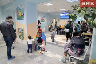 В России оплачивать больничные по уходу за ребенком будут в полном объеме