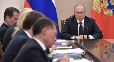 Путин назначил россиянам новые выплаты: кому и сколько