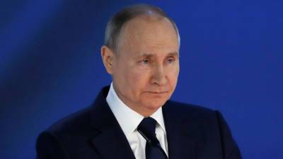Путин: директивные цены устанавливать не будем
