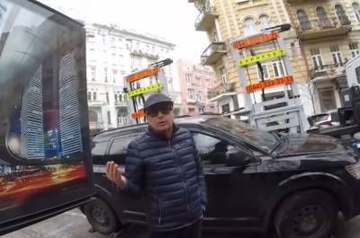 Эвакуаторы, мат и угрозы: борьба с "героями парковки" в центре Киева