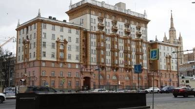 Замглавы посольства США вызвали в МИД России