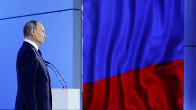 Путин: "ДОМ.РФ" начнет выдавать застройщикам займы под 3-4% годовых