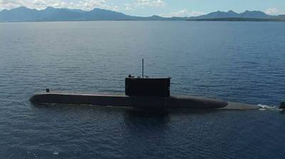 ВМС Индонезии ведут поиски пропавшей подводной лодки с 53 членами экипажа