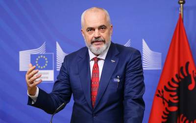 Албанский премьер хочет стереть границу с Косово
