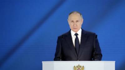 Медведев прокомментировал послание Путина Федеральному собранию