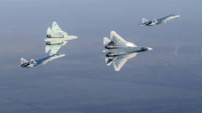 Истребители Су-57 станут носителями беспилотников «Молния»
