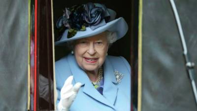 «Період глибокої печалі»: Єлизавета II вперше зробила заяву після похорону принца Філіпа
