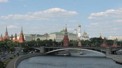 Москва высылает десять сотрудников посольства США